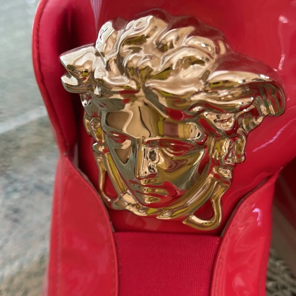 VERSACE Pink Patent Leather Sneakers - Picture 8 of 13